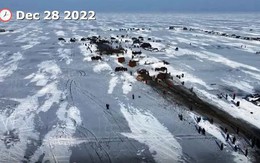 Mùa đánh cá dưới hồ băng ở Trung Quốc