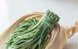 Rầm rộ tìm mua rau 'tiến vua' gần nửa triệu đồng/kg ăn Tết