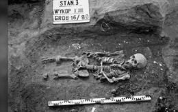 Phát hiện mới về hài cốt người đàn ông thời trung cổ được chôn cất ở Ba Lan