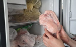 Nhân vụ ngộ độc gà đông lạnh ở Nha Trang, thực phẩm rã đông sao cho đúng cách?