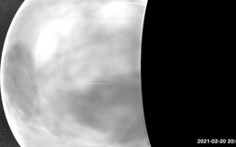 NASA chụp được những hình ảnh tuyệt đẹp đầu tiên về bề mặt Sao Kim