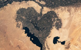 Phát hiện ốc đảo hình trái tim kỳ lạ ở Ai Cập