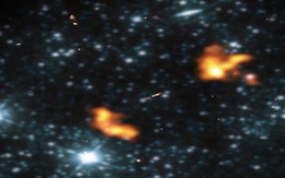 Các nhà khoa học phát hiện ra thiên hà lớn nhất từng có vách ngăn
