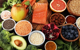 Trẻ dưới 12 tuổi nên ăn gì trước và sau tiêm vaccine COVID-19?