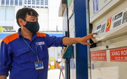 Thời điểm điều chỉnh lại đến, giá xăng ngày mai sẽ tiếp tục tăng?