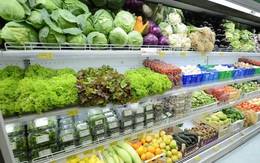 Chọn siêu thị để mua rau quả cho an toàn, nhưng hẳn bạn sẽ rùng mình khi biết những sự thật này
