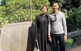 Hiền Hồ và đại gia U60 Hồ Nhân lộ ảnh cùng nhau đi chùa, có 1 hành động cực đáng nghi