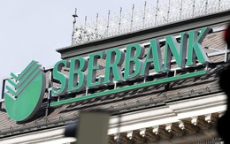 Cổ phiếu ngân hàng lớn nhất nước Nga giảm 95% chỉ trong 1 phiên