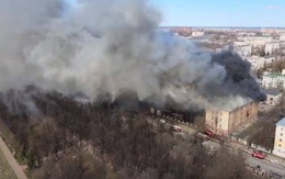Cháy cơ sở quân sự Nga, nhiều người thương vong