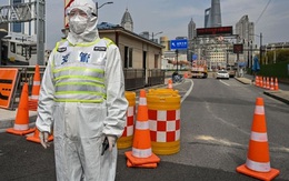 Phát hiện biến thể COVID-19 “chưa từng thấy”, Trung Quốc ráo riết đối phó