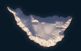 Google Maps 'giấu nhẹm' hòn đảo bí ẩn của Nga thổi bùng thuyết âm mưu về một 'căn cứ tuyệt mật'