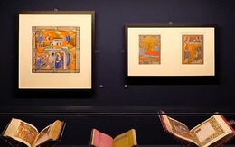 Chiêm ngưỡng những bản thảo lịch sử bằng vàng