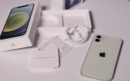 Apple khoe tiết kiệm được 550 ngàn tấn quặng nhờ loại bỏ cục sạc tặng kèm iPhone