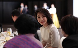 Dân mạng phát sốt với gu thời trang của Đệ nhất phu nhân Hàn Quốc