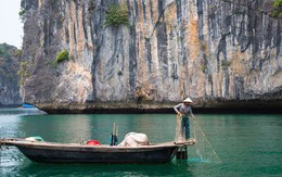 Việt Nam có vịnh đảo nằm trong top đẹp nhất thế giới mà chi phí du lịch trọn đảo thì lại có giá cực “sinh viên”