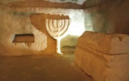 Israel: Phát hiện lăng mộ bí ẩn nhưng không ai dám mở ra vì lời cảnh báo rùng rợn