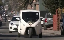 Xe điện ba bánh - Giải pháp thời xăng tăng giá tại Nam Phi