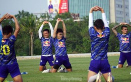 Người hâm mộ Hải Phòng hào hứng xem Hà Nội, HAGL, Viettel tập trước ngày khai mạc giải tứ hùng