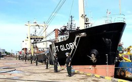 Xét xử nhiều sĩ quan, người nhà nhận hối lộ để "bảo kê" cho "ông trùm" buôn lậu xăng