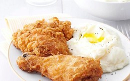 Khẳng định “trứng là một loại thịt”, Bộ trưởng Môi trường Singapore khiến netizen ngỡ ngàng