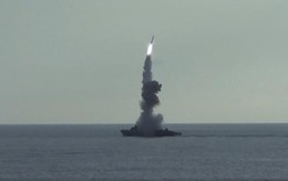 Tên lửa hành trình Kalibr phá hủy một khinh hạm và kho tên lửa Harpoon ở Odessa