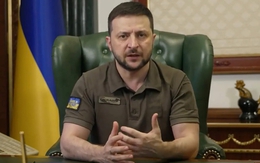 Tổng thống Zelensky xác nhận các lực lượng Ukraine rút khỏi Lysychansk