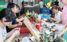 Ồ ạt rút BHXH một lần: Ai lắng nghe góp ý của người lao động?