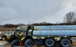 Binh sĩ Nga lại dùng súng máy PKM phá hủy xe phóng S-300 Ukraine