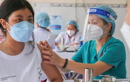 Trẻ mắc Covid-19 nhập viện tăng, lãnh đạo TP HCM lo lắng