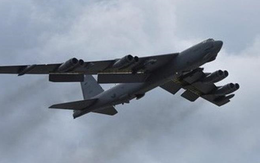 Mỹ điều phi đội B-52 tới sát biên giới Nga?