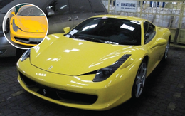 Xót xa Ferrari 458 bị bỏ xó tại Hà Nội - Siêu xe ao ước của nhiều người bị đóng bụi dày đặc, nằm trong một góc garage