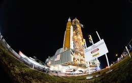 NASA 'ghé thăm' chị Hằng sau 50 năm