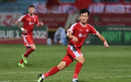 Hoàng Đức chán nản với ngoại binh Viettel FC, Đức Chiến nhạt nhòa ngày trở lại
