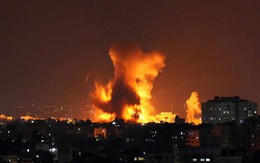 Israel không kích Dải Gaza, nguy cơ bùng nổ xung đột lớn
