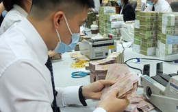 Lộ diện ngân hàng có thu nhập nhân viên tăng mạnh nhất nửa đầu năm