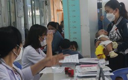 Dịch sởi rình rập vì thiếu vắc-xin