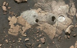 Robot NASA có thể đã đào được hóa thạch sinh vật ngoài hành tinh