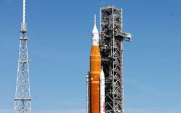 2 lần hoãn phóng tàu vũ trụ Orion lên Mặt trăng: NASA dùng hàng cũ để tiết kiệm?