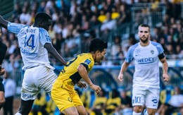 Báo Pháp: ‘Vì Quang Hải, các CĐV Việt Nam đang bỏ rơi Pau FC’