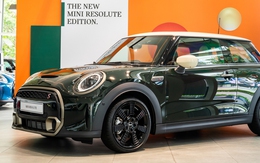 Nhiều trang bị độc quyền trên MINI Cooper S đặc biệt giá 2,3 tỷ đồng vừa về Việt Nam: Riêng màu sơn không mua được