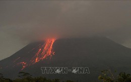 Núi lửa Marapi tại Indonesia phun trào dữ dội