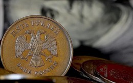 Trung Đông rối ren, rúp Nga hay đô la Mỹ mới là đồng tiền trú ẩn an toàn? Câu trả lời đã rõ