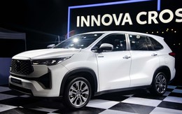 Toyota Innova Cross mới trông "giống Highlander", ăn ít xăng hơn Wigo: Bí mật nằm ở đâu?