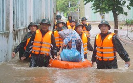 Mưa lũ miền Trung: Hơn 1.500 ngôi nhà bị ngập, gần 4.000 người phải sơ tán