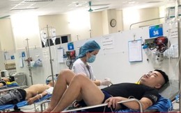 5 người nhập viện sau khi ăn lẩu vỉa hè: Bộ Y tế yêu cầu tạm đình chỉ quán ăn