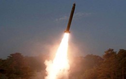 Hamas lần đầu tấn công Israel bằng tên lửa tầm xa