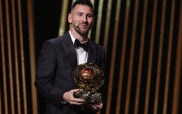 Messi giành Quả bóng vàng lần thứ 8, thiết lập siêu kỷ lục của bóng đá thế giới