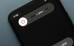 Tại sao nên tắt nguồn smartphone vài phút mỗi ngày?