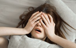 Dấu hiệu xuất hiện khi thức dậy cảnh báo sức khỏe đang kiệt quệ, đột quỵ, ung thư 'gõ cửa'