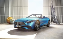 'Xe chơi' Mercedes-AMG SL về Việt Nam với giá từ gần 7 tỷ: Mạnh hơn 800 mã lực ngang siêu xe, cạnh tranh Porsche 911